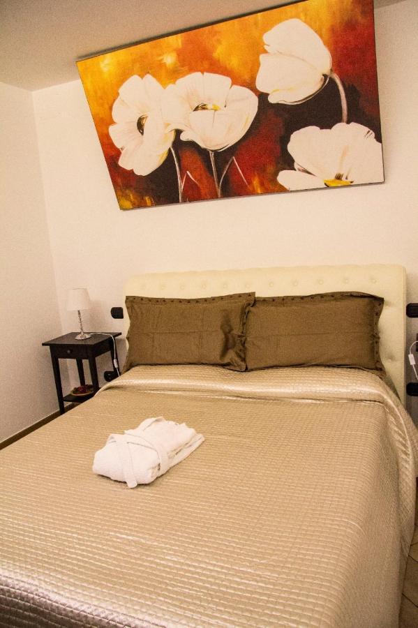 Little House Apartment โมดูโญ ภายนอก รูปภาพ