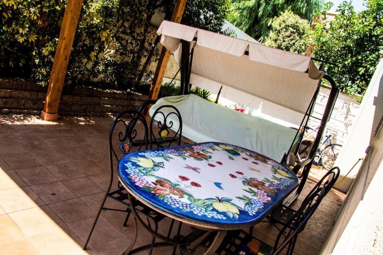 Little House Apartment โมดูโญ ภายนอก รูปภาพ