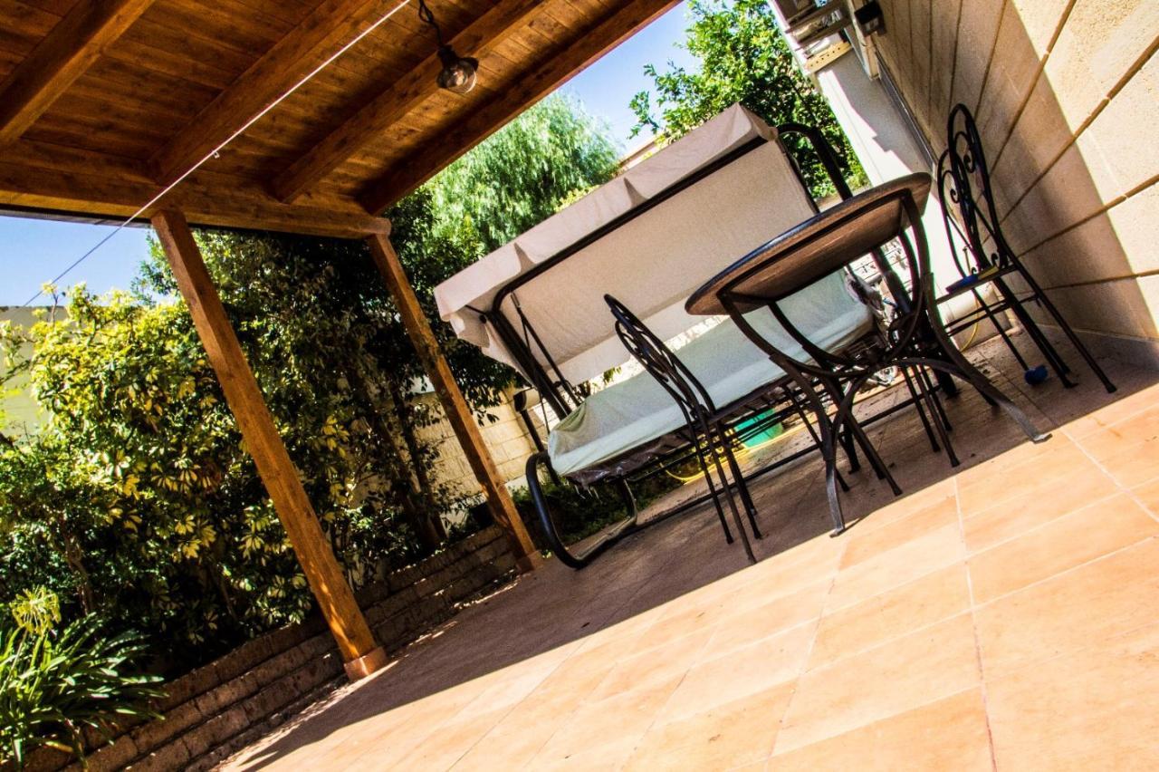 Little House Apartment โมดูโญ ภายนอก รูปภาพ