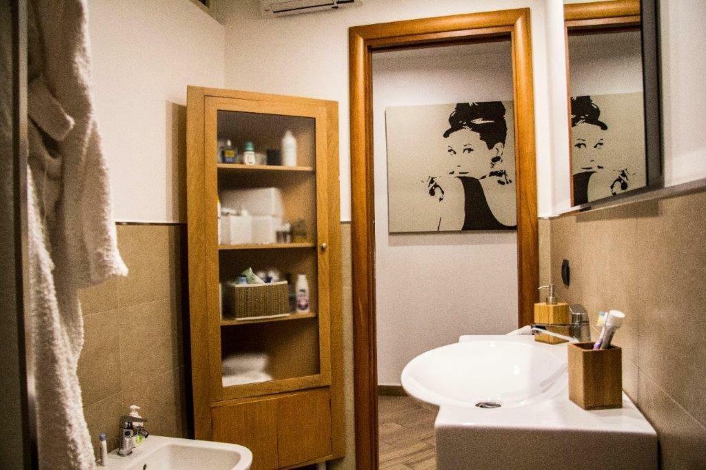 Little House Apartment โมดูโญ ภายนอก รูปภาพ