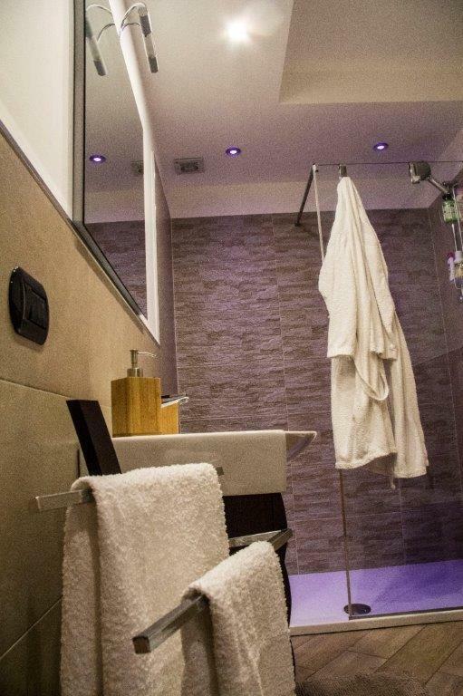 Little House Apartment โมดูโญ ภายนอก รูปภาพ